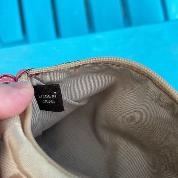 Coach wristlet - Picture 9 of 16